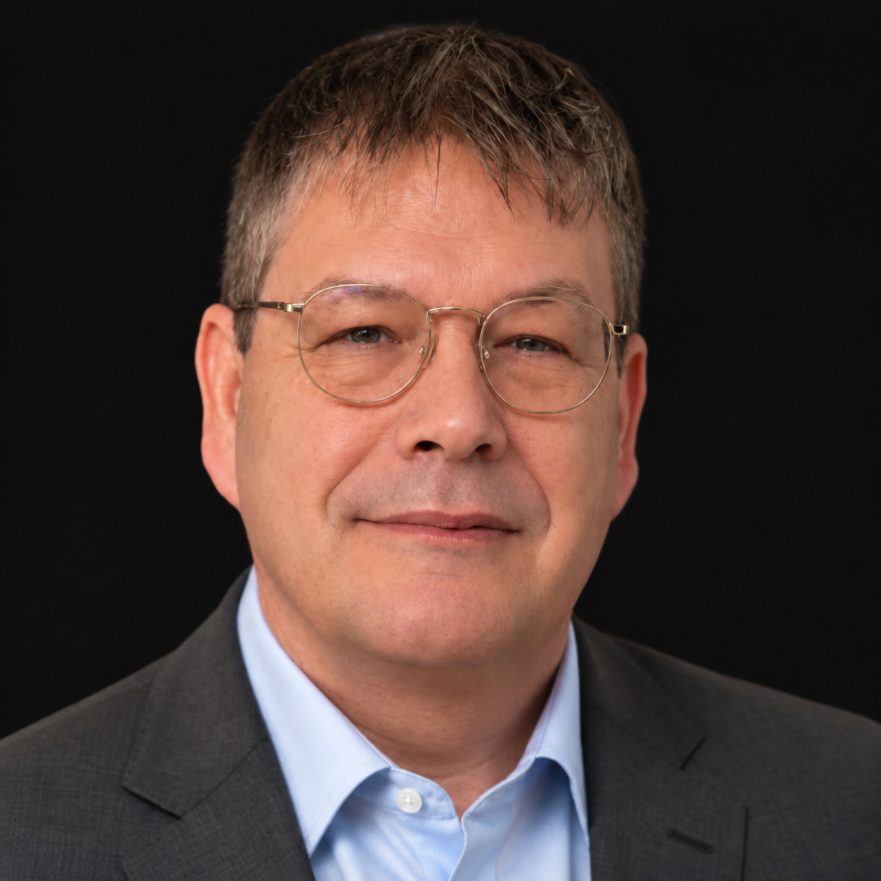 Headshot of Speaker
