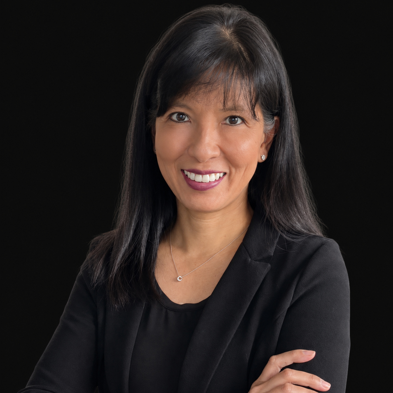 Headshot of Caroline Dunn